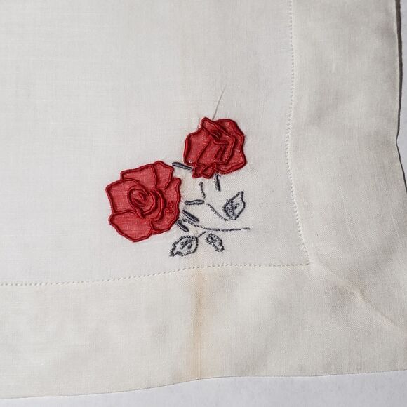 VTG 1960'S WOMENS HANKIE RED ROSE EMBROIDERED FLOWERS BRIDAL WEDDING WHITE - Picture 12 of 12